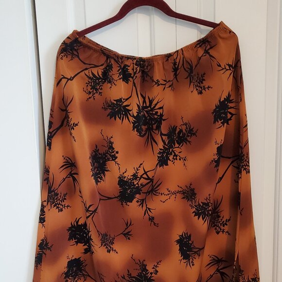 Maggie Sweet Midi length skirt 1X black, brown and gold. - Picture 4 of 4